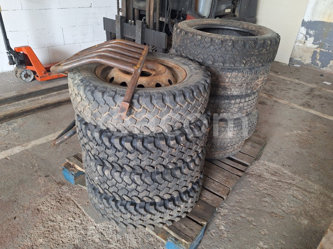 Online aukce:   SADA NA LADA NIVA 12 KS