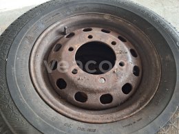 Online aukce:   PNEUMATIKY NA DISKÁCH - 2 KS