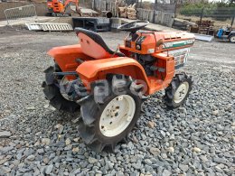 Online aukce: KUBOTA  B1402 4X4