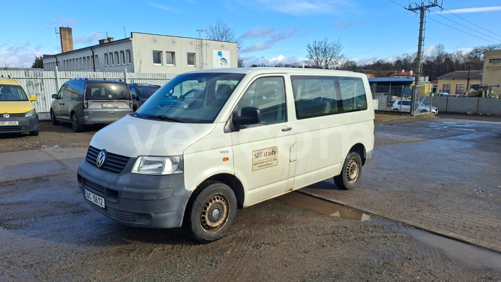 Online auction: VOLKSWAGEN  TRANSPORTER