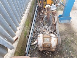 Online aukce:   VZDUCHOVÝ KOMPRESOR