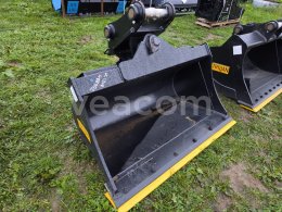 Online aukce:   NAKLÁPĚCÍ LOPATA/SVAHOVKA 150 CM PRO BAGR 13-16 T