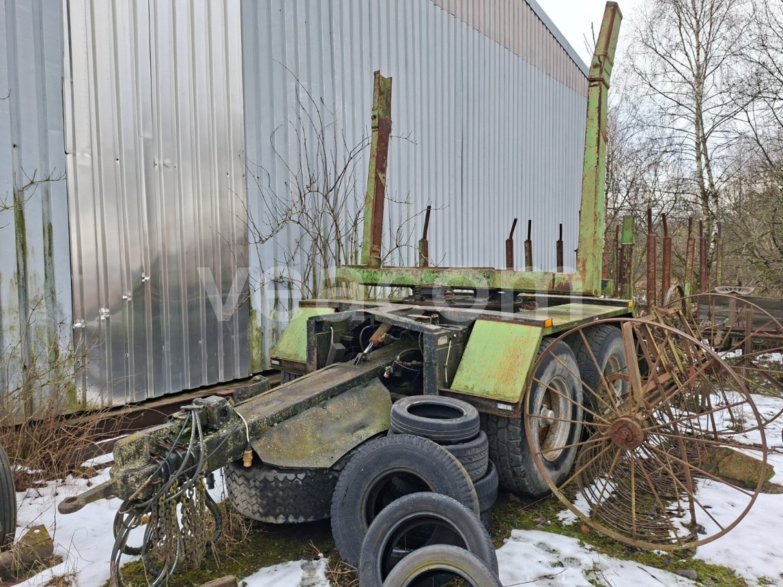 Online auction:   KRNOV - DVOUOSÝ PŘÍVĚS