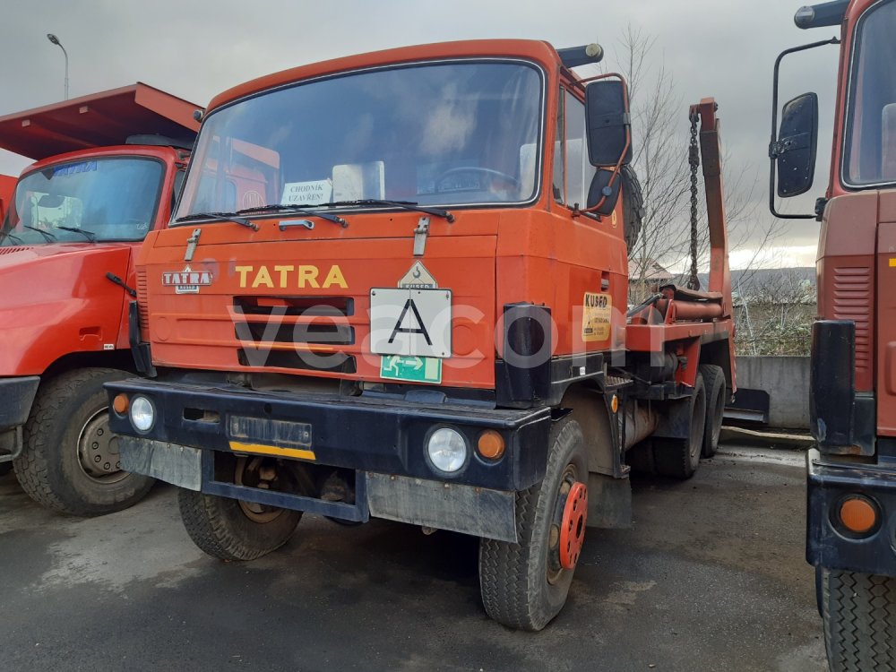Online aukce: TATRA  T 815 + 6 kontejnerů