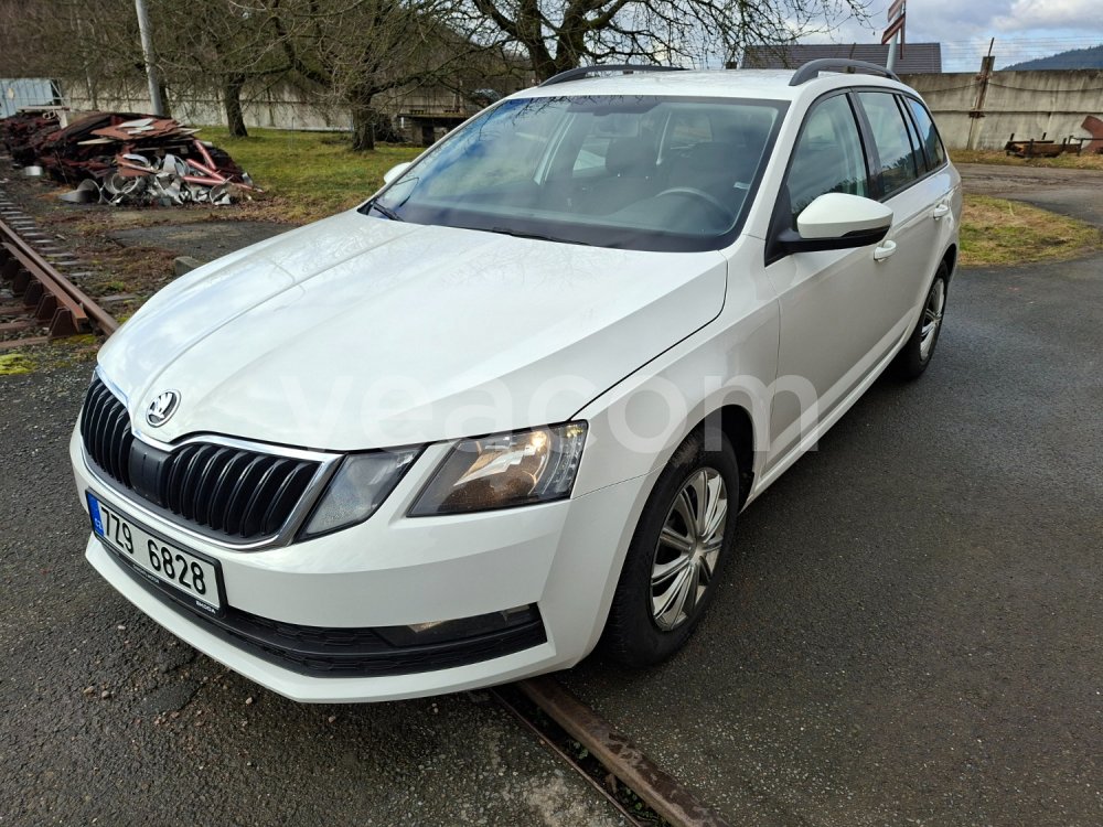 Online auction: ŠKODA  OCTAVIA