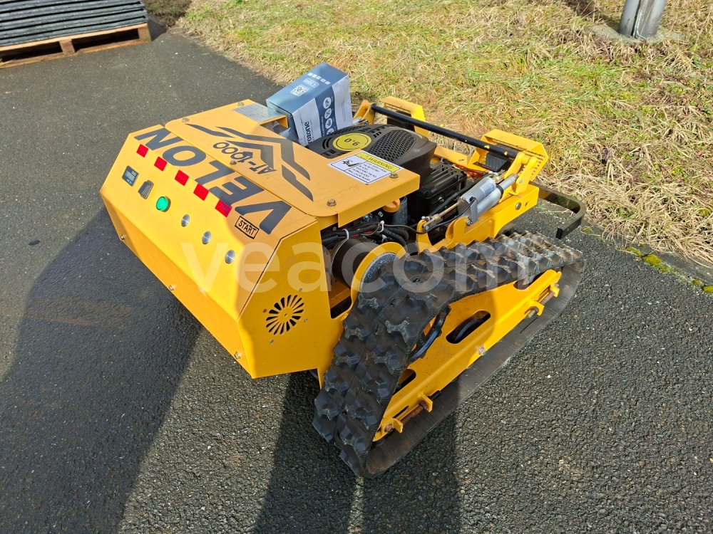 Online auction:  VELOM AT - 1000