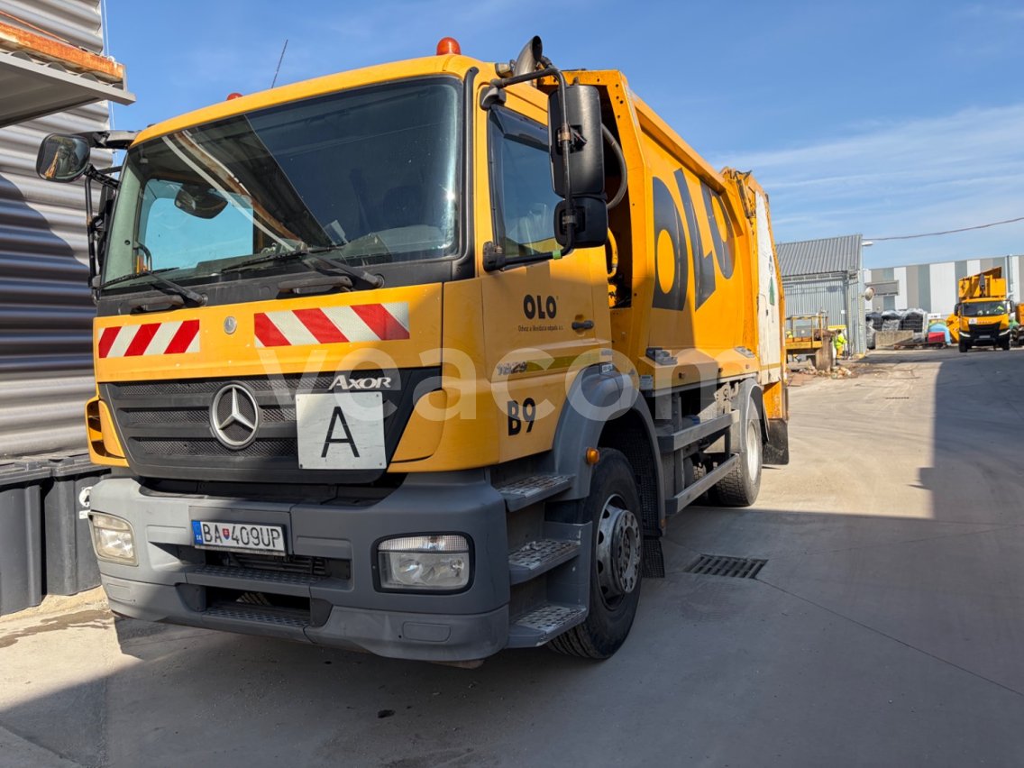 Online aukce: MERCEDES-BENZ  AXOR 1829