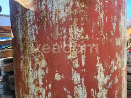 Online aukce:   KOVOVÁ 2500 LITROVÁ NÁDRŽ