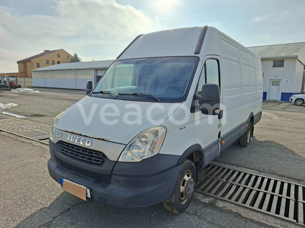 Online árverés: IVECO  DAILY 35C15V