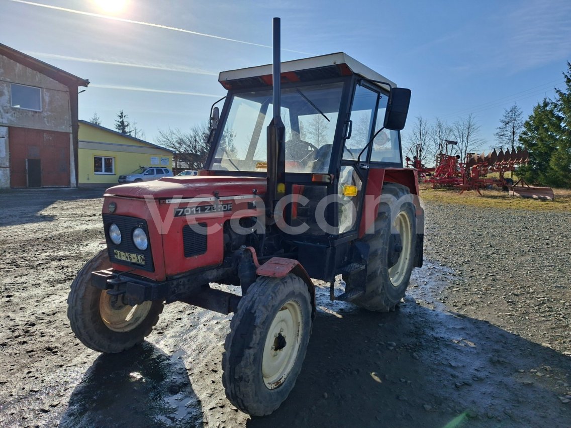 Online aukce: ZETOR  7011