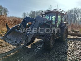 Online aukce: VALTRA  N123 4X4 + ČELNÍ NAKLADAČ