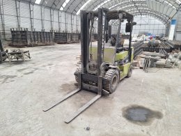 Online auction:  CLARK CDP 25