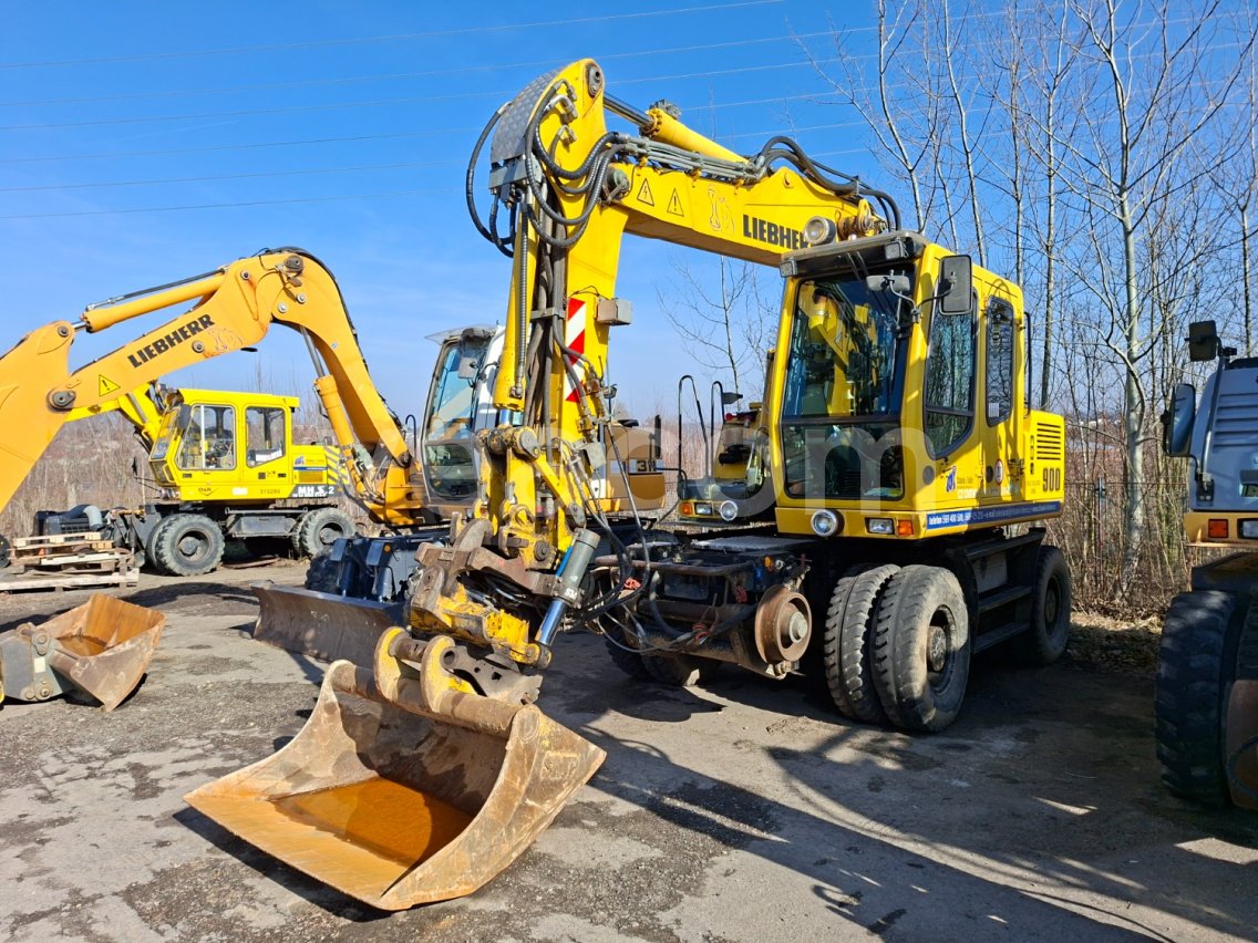 Online aukce: LIEBHERR  LITRONIC 1032