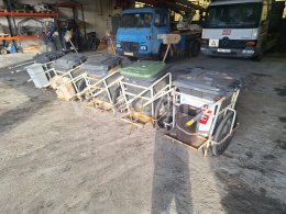 Online aukce:   METAŘSKÁ KÁRKA 5 KUSŮ