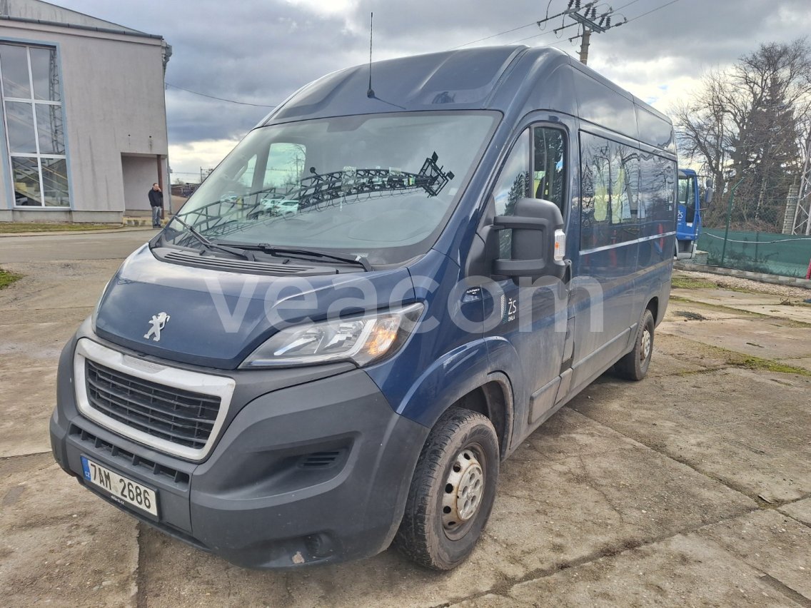 Online aukce: PEUGEOT  BOXER