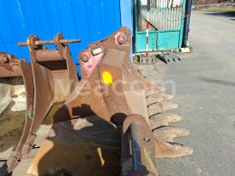 Online aukce:   TITAN CT210 LŽÍCE SE ZUBY 150 CM