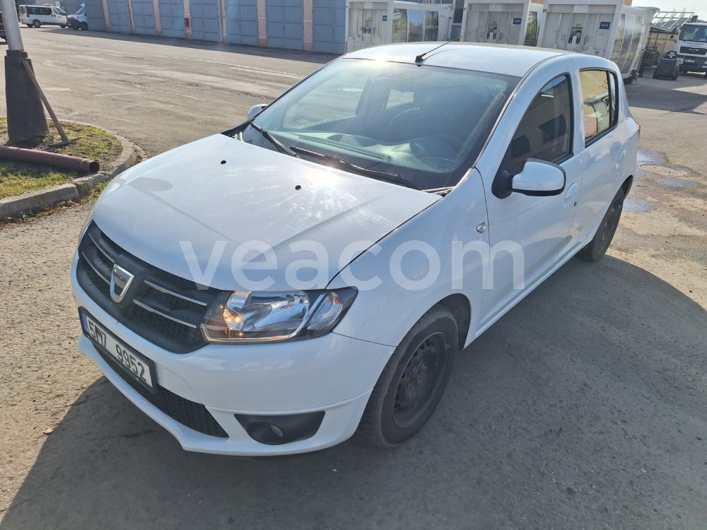 Online auction: DACIA  SANDERO