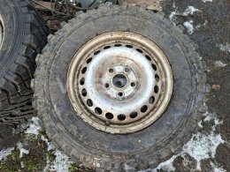 Online aukce:   4KS PNEU S DISKY RADIAL TYRE TRUCK 2000 235/70 R16