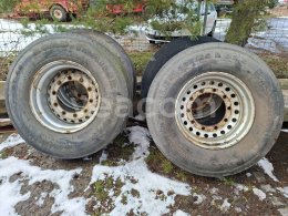 Online auction:  PNEU S DISKY 4KS BARUM 385/65 R22.5
