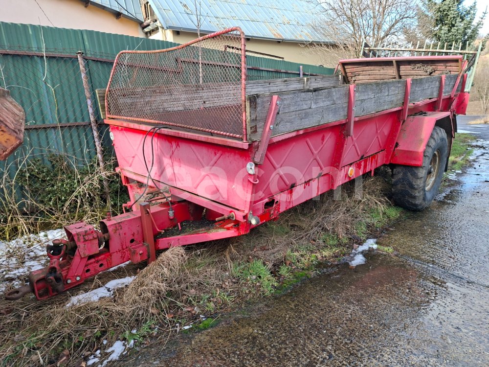Online auction: AGROSTROJ  RUR 5 ROZMETADLO