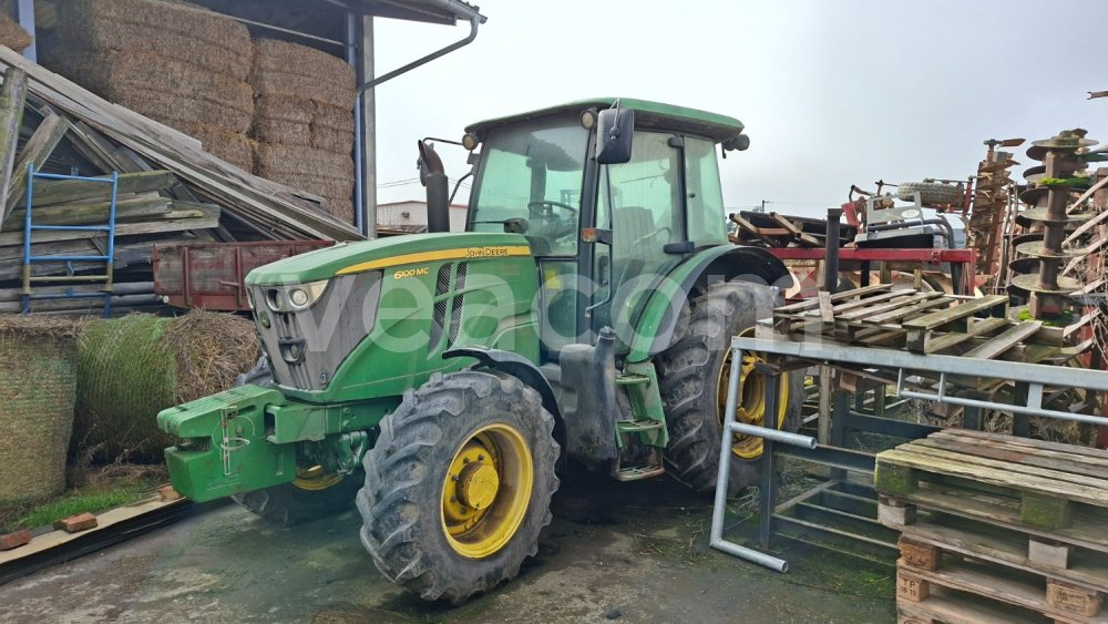 Online árverés: JOHN DEERE  6100MC 4X4