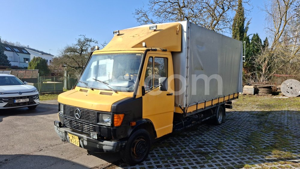 Online auction: MB  410 D