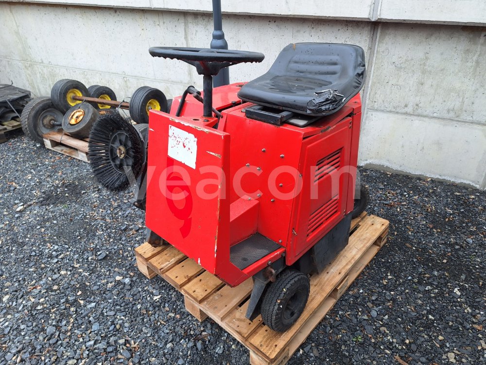 Online auction: HAKO 