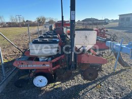 Online aukce: MASSEY FERGUSON  543