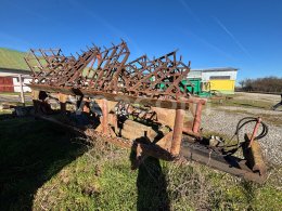 Online aukce:   ŠMYKOBRÁNY