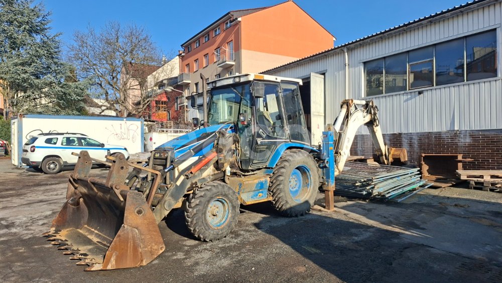 Online auction: CAT  428C