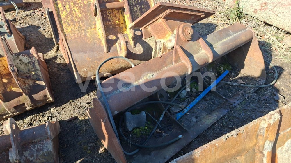 Online aukce:  SVAHOVÁ LŽÍCE S NAKLÁPĚNÍM 200 CM