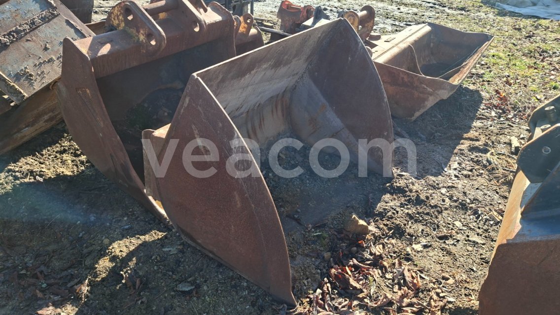 Online aukce:   LŽÍCE PRO CAT