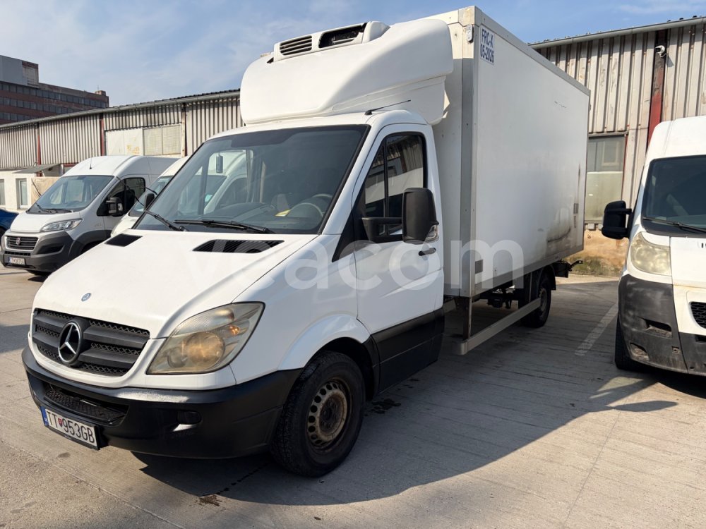 Online árverés: MERCEDES-BENZ  315 CDI