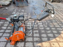 Online aukce:   JACOBSEN GREENS KING 523A