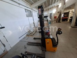 Online aukce:   ELECTRIC STACKER CDDR10