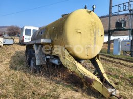 Online aukce:   FEKAL BEZ VÝVEVY