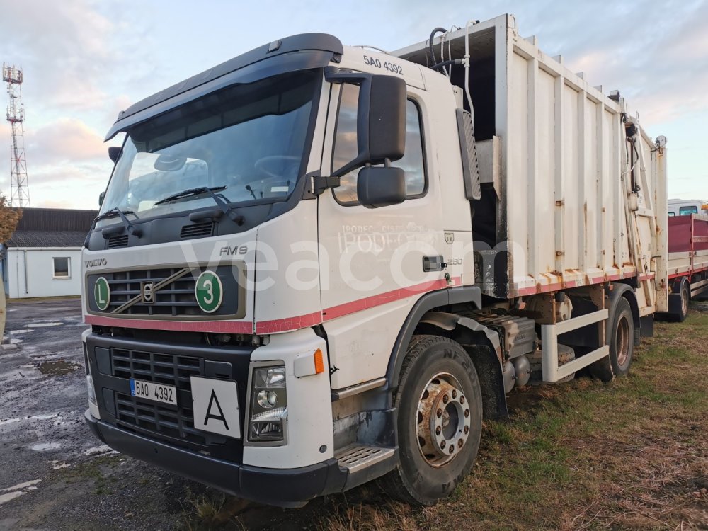 Online aukce: VOLVO  FM9 260 42R