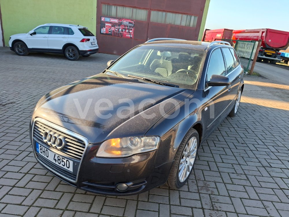 Online árverés: AUDI  A4 AVANT