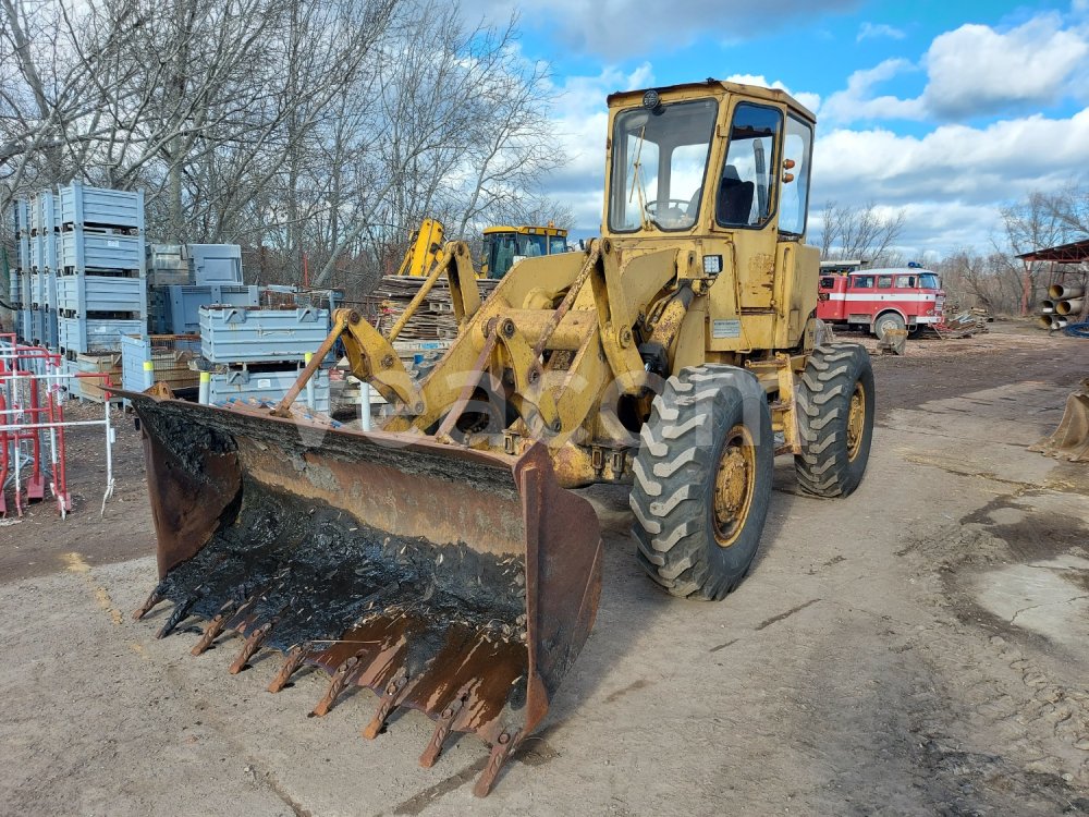 Online aukce: CATERPILLAR  930