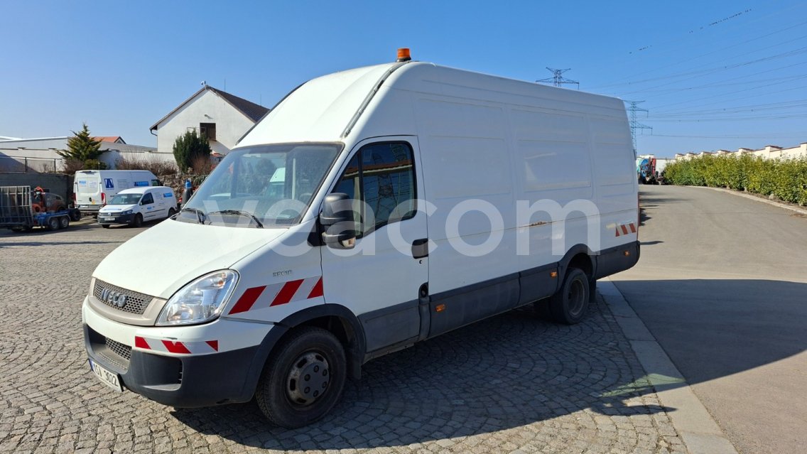 Online aukce: IVECO  DAILY 35C18