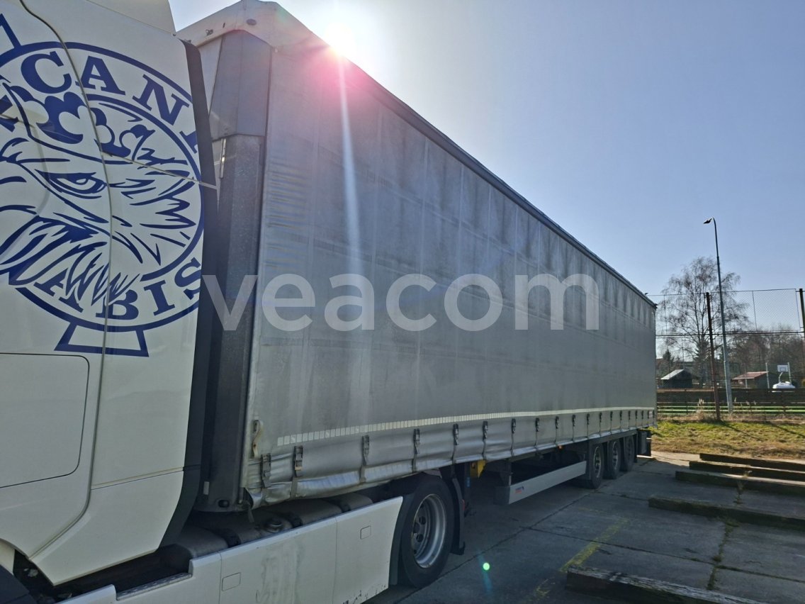 Online aukce: SCHMITZ  CARGOBULL SCB S3T