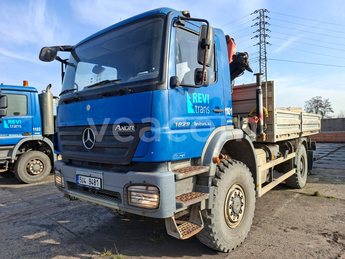 Online aukce: MB  AXOR 1829 A 4X4 + HR