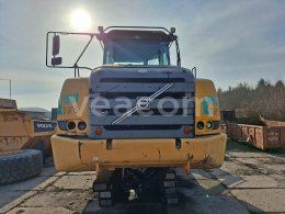 Online aukce: VOLVO  A40E