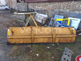 Online aukce:   ZADNÍ RADLICE ZA TRAKTOR