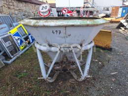 Online aukce:   SYPAČ ZA TRAKTOR