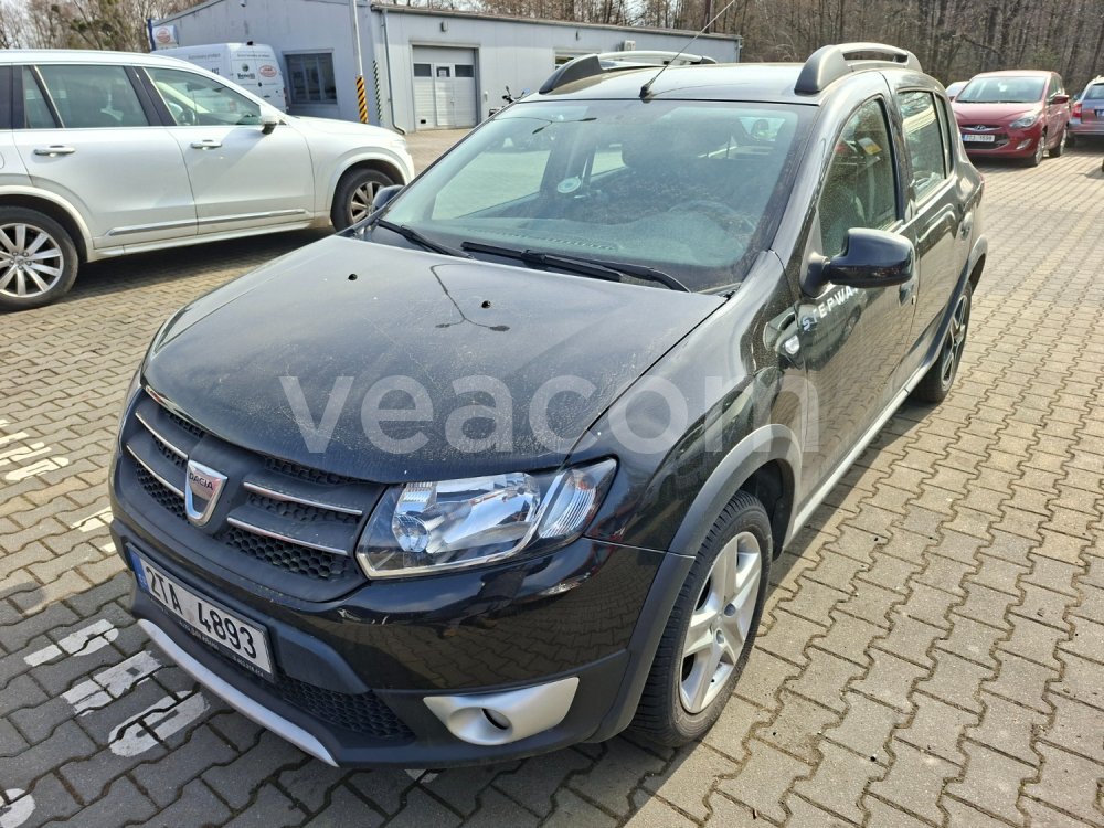 Online árverés: DACIA  SANDERO