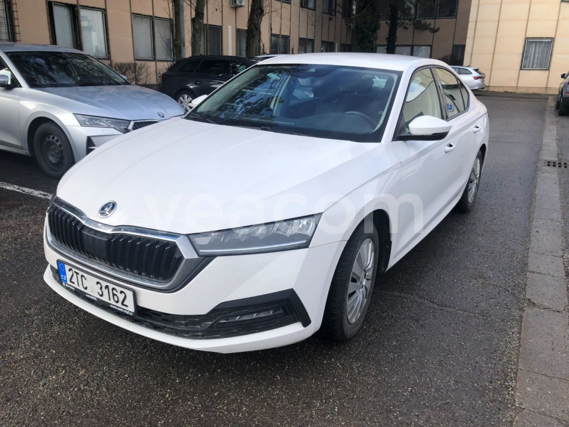 Online aukce: ŠKODA  OCTAVIA