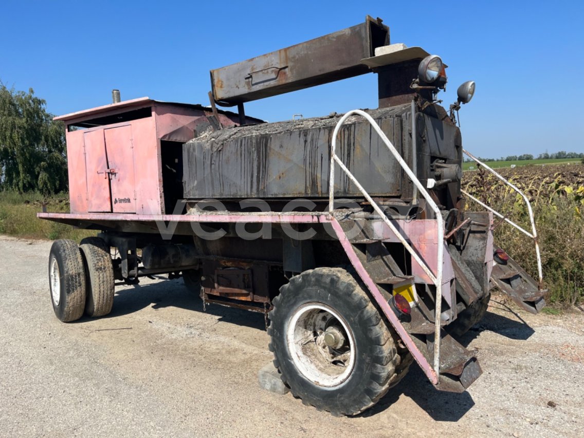 Online aukce:   MOBILNÝ VARIČ ASFALTU