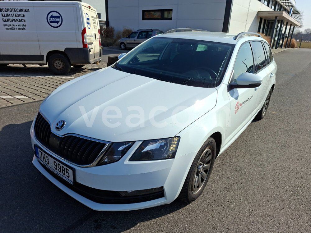 Online árverés: ŠKODA  OCTAVIA