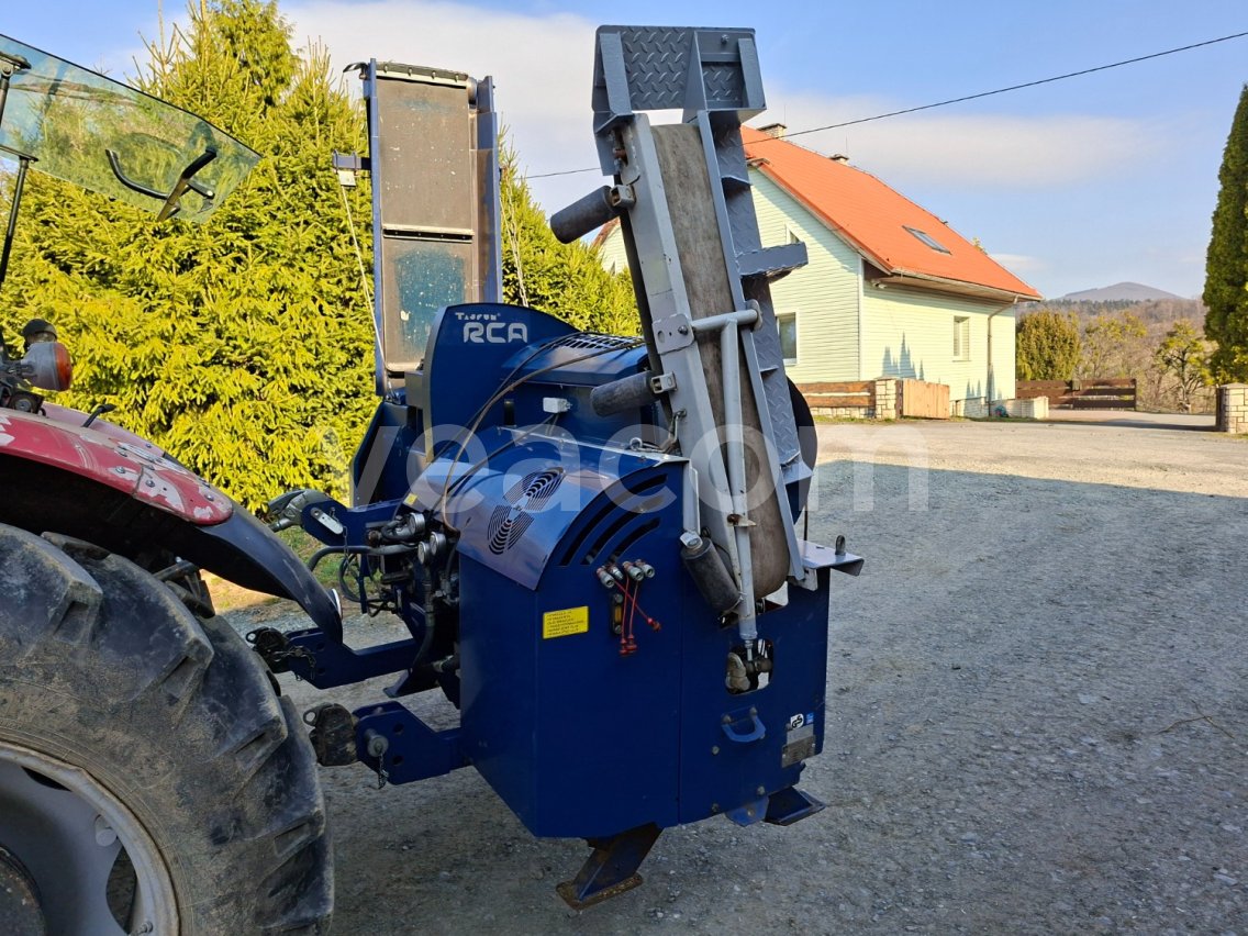 Online aukce:   TAJFUN RCA 400 JOY + VELKÝ PODÁVACÍ STŮL RN 500S